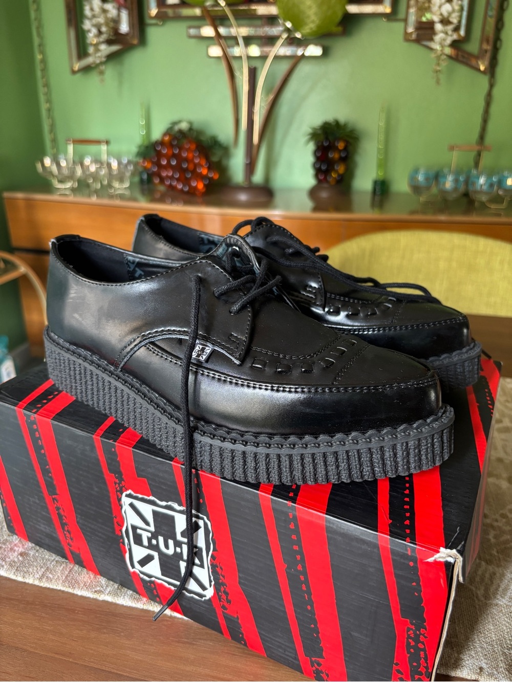 T.U.K Black Leather Platform Creeper Lace-Up Shoes